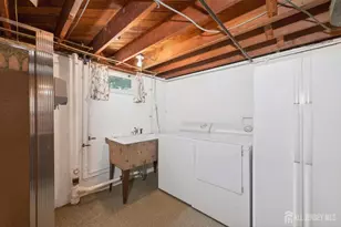 421 Melrose Ave, Middlesex, NJ 08846 - Photo 26