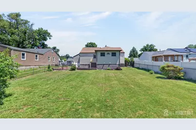 421 Melrose Avenue, Middlesex, NJ 08846 - Photo 30