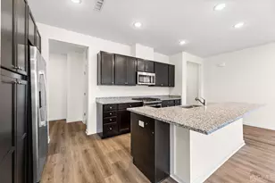 86 Depot Wy, Dunellen, NJ 08812 - Photo 10