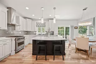 9 Gatarz Ct, East Brunswick Township, NJ 08816 - Photo 24