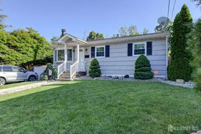 57 E William Street, Fords, NJ 08863 - Photo 2