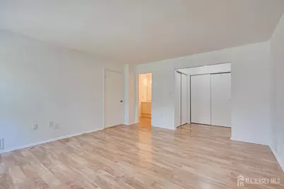 294 Hatfield Lane, East Brunswick Township, NJ 08816 - Photo 20