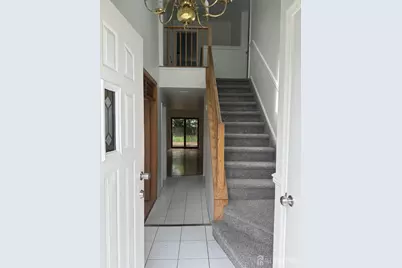 21 Jeffrey Circle, South Brunswick Township, NJ 08810 - Photo 2
