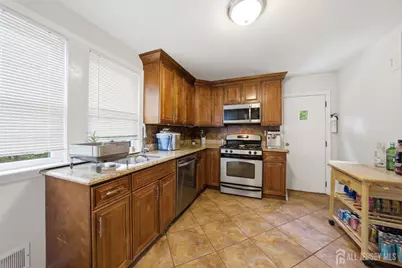 200 S 7th Avenue S, Highland Park, NJ 08904 - Photo 2