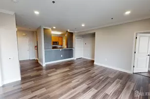 6301 Fernandez Ct, Sayreville, NJ 08859 - Photo 4