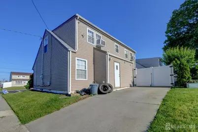 73 Daniel Street, Carteret, NJ 07008 - Photo 4