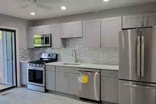 44 Peachtree Ct, South Brunswick Township, NJ 08852 - Photo 6