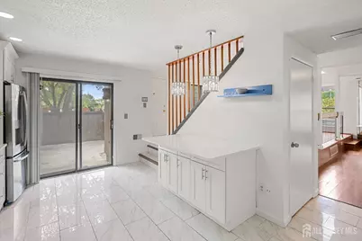 516 Westgate Drive, Edison, NJ 08820 - Photo 12
