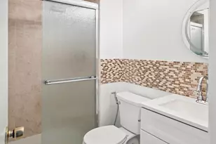 516 Westgate Dr, Edison, NJ 08820 - Photo 26