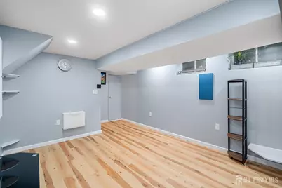 516 Westgate Drive, Edison, NJ 08820 - Photo 30