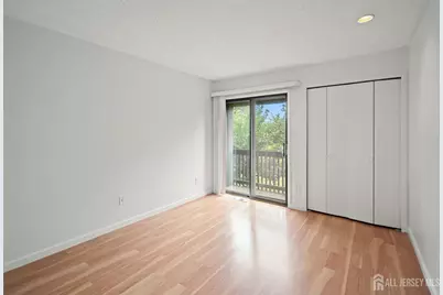 516 Westgate Drive, Edison, NJ 08820 - Photo 20