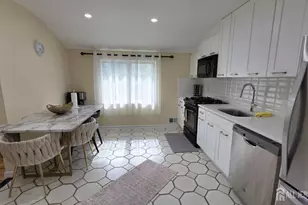 37 Valley Vale Dr, Old Bridge Township, NJ 08857 - Photo 12