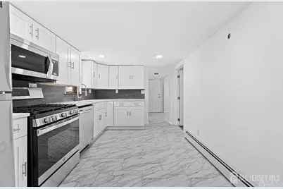 258 Randolph Street, Carteret, NJ 07008 - Photo 6