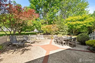 7 Endsleigh Pl, Robbinsville, NJ 08691 - Photo 24