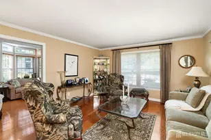 7 Endsleigh Pl, Robbinsville, NJ 08691 - Photo 10