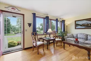 33 Ellison Rd, Franklin Township, NJ 08873 - Photo 4