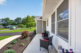 19 Springdale Rd, South Brunswick Township, NJ 08824 - Photo 4