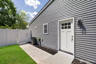 19 Springdale Rd, South Brunswick Township, NJ 08824 - Photo 38
