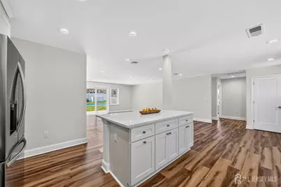 19 Springdale Road, South Brunswick Township, NJ 08824 - Photo 10