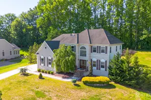 20 Forest Ln, Monroe Township, NJ 08831 - Photo 2
