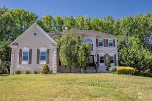 20 Forest Ln, Monroe Township, NJ 08831 - Photo 4
