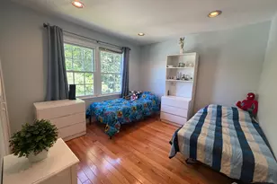 80 SE Deerfield Rd, East Brunswick Township, NJ 08816 - Photo 32