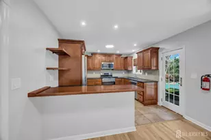 1430 Kearney Dr, North Brunswick Township, NJ 08902 - Photo 18