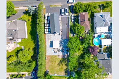 377 W Park Avenue W, Oakhurst, NJ 07755 - Photo 6
