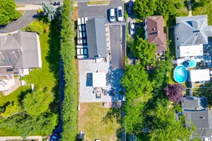 377 W Park Ave W, Oakhurst, NJ 07755 - Photo 6
