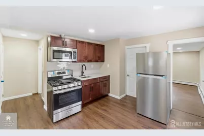 1648 Essex Street #2, Middlesex, NJ 08901 - Photo 8