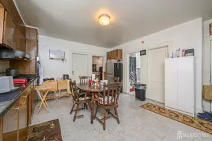 135 Baldwin St, New Brunswick, NJ 08901 - Photo 4
