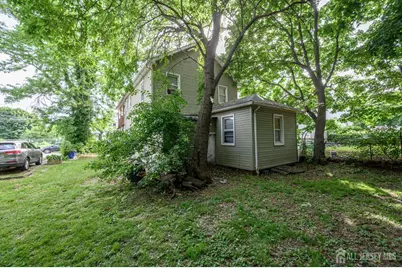 135 Baldwin Street, New Brunswick, NJ 08901 - Photo 36