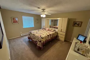 186 Newport Rd, Monroe Township, NJ 08831 - Photo 4