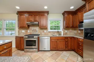 31 Starlit Dr, Middlesex, NJ 08846 - Photo 16