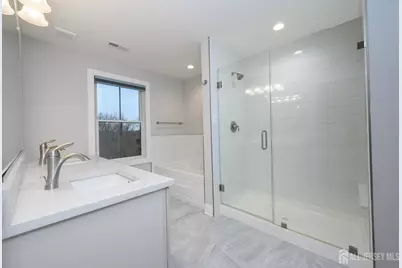 34 Riverwalk, Plainsboro Township, NJ 08536 - Photo 18