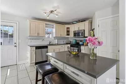 608 Decatur Avenue, Middlesex, NJ 08846 - Photo 18