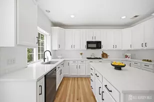 51 Hartlander St, East Brunswick Township, NJ 08816 - Photo 16