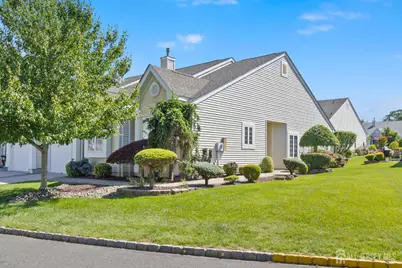 23 Stonewyck Place, Monroe Township, NJ 08831 - Photo 24