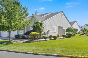 23 Stonewyck Pl, Monroe Township, NJ 08831 - Photo 24