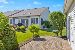 23 Stonewyck Pl, Monroe Township, NJ 08831 - Photo 2