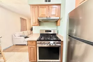 105 Old Post Rd, Edison, NJ 08817 - Photo 4
