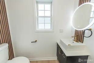 42 Roosevelt St, New Brunswick, NJ 08901 - Photo 14