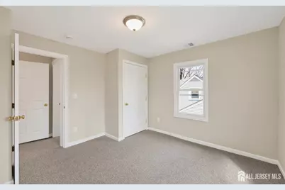 119 Vogel Place, Middlesex, NJ 08846 - Photo 8