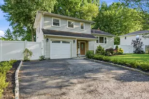 5 McKinley St, Edison, NJ 08820 - Photo 2