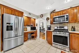460 Elwood St, Piscataway Township, NJ 08854 - Photo 14