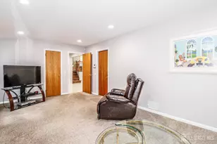 5 Overhill Rd, East Brunswick Township, NJ 08816 - Photo 28