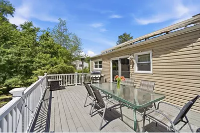 8 Nottingham Drive, East Brunswick Township, NJ 08816 - Photo 12