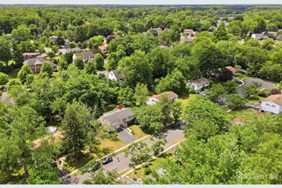 8 Nottingham Drive, East Brunswick Township, NJ 08816 - Photo 18