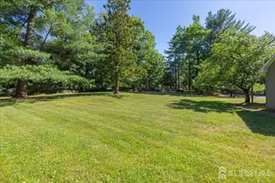 2 Abbott Ct, Edison, NJ 08820 - Photo 62