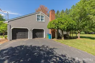 2 Abbott Ct, Edison, NJ 08820 - Photo 56